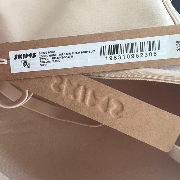 SKIMS Body Zoned Underwire Mid Thigh Bodysuit - Sand - Size Large - NWT - Picture 5 of 7
